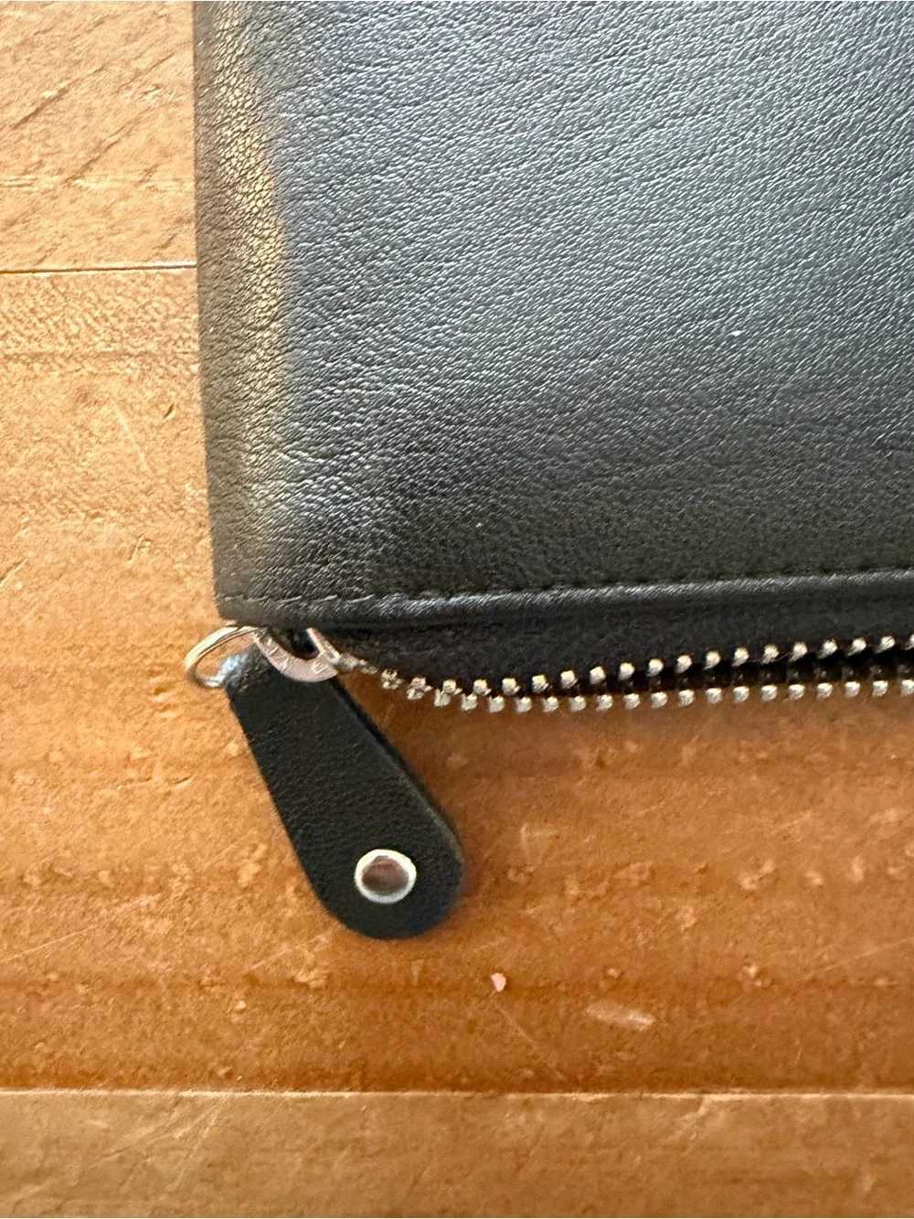 Champs Black RFID Zip Card Wallet
